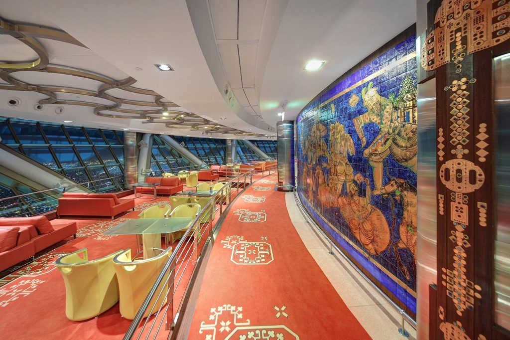 revolving-restaurant