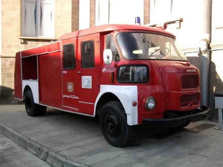 1683281314_659_کاخ-موزه-شهرداری-تبریز