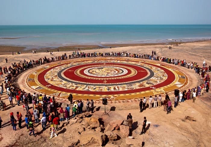 Best-winter-vacation-in-iran-Hormuz-Iran-Destination