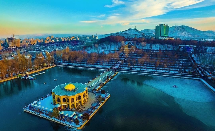 El-Goli-Park-Tabrizs-Historic