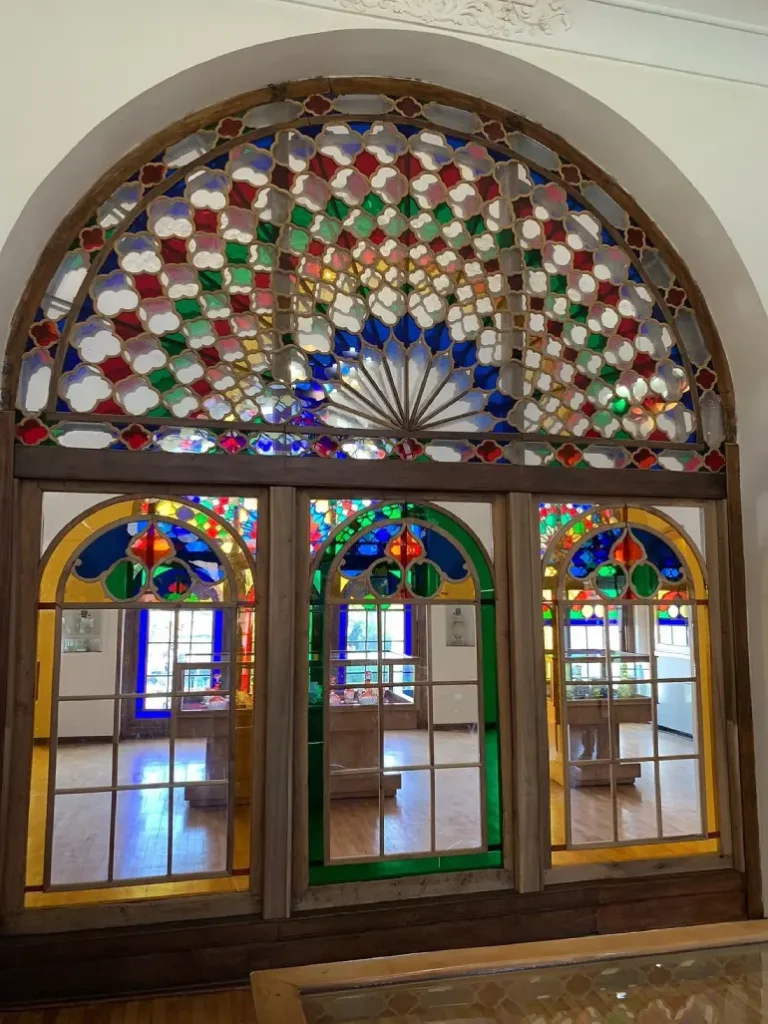 Irantravelingcenter-موزه-قاجار-تبریز