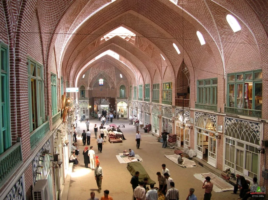 The-Grand-Bazaar-of-Tabriz