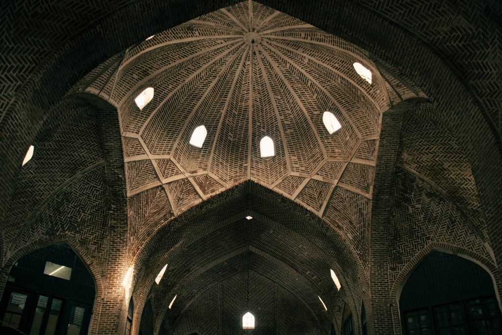 ToIranTour-Tabriz-Bazaar-Architecture-1024x683