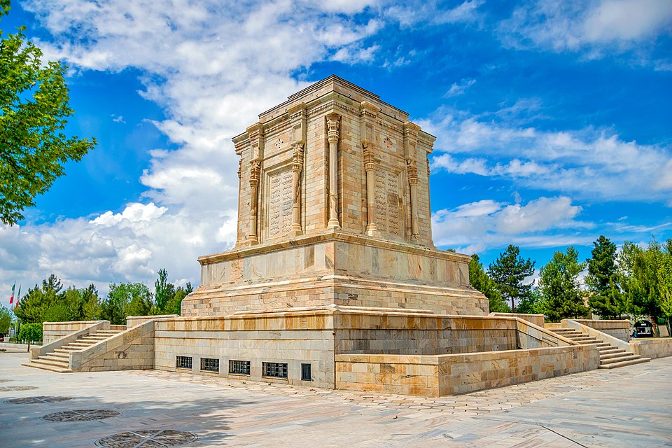 Tomb-of-Ferdowsi_آرامگاه-فردوسی_Davoud-Davoudi_1