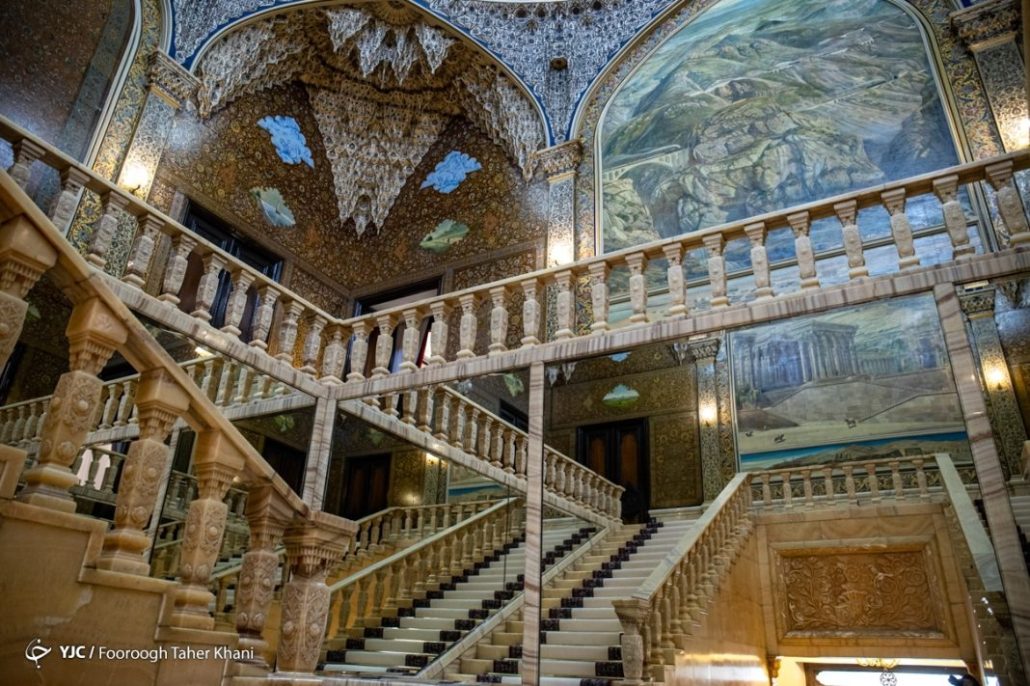 15941693_235-1068x711