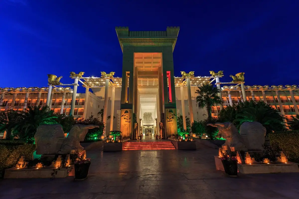 بهترین زمان سفر به کیش بهترین زمان سفر به کیش